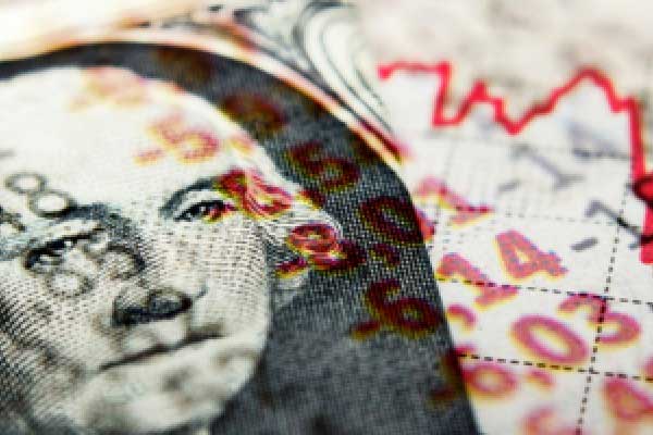 黄金，继续上演“非逼空式上涨”